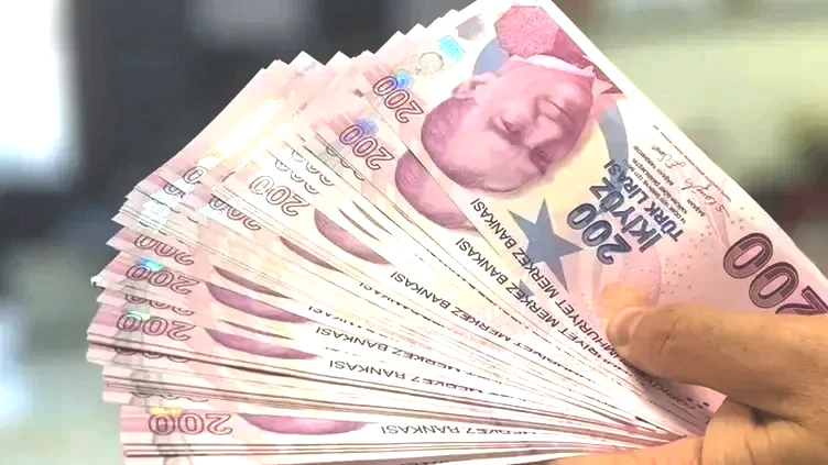 Ayın 17,18,19,20,21,22,23,24,25,26,27,28’inde emekli maaşı alanlar dikkat! Ödemeler başladı! İşte emekli maaşı ödeme takvimi